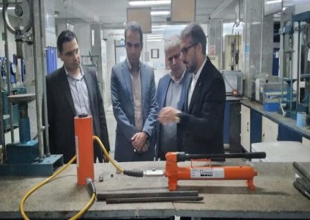 بازدید مدیرکل راه وشهرسازی گیلان از آزمایشگاه فنی ومکانیک خاک استان 