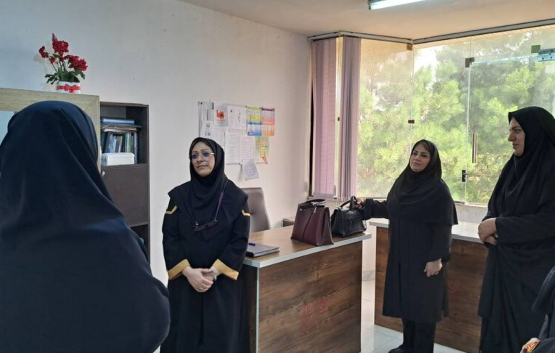 بازدید معاون سلامت اجتماعی بهزیستی گیلان از مرکز اورژانس اجتماعی ۱۲۳ شهرستان رودسر