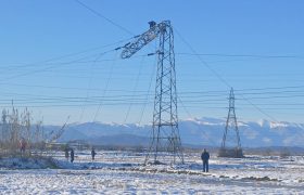 شبکه برق گیلان پس از بارش برف اخیر پایدار است